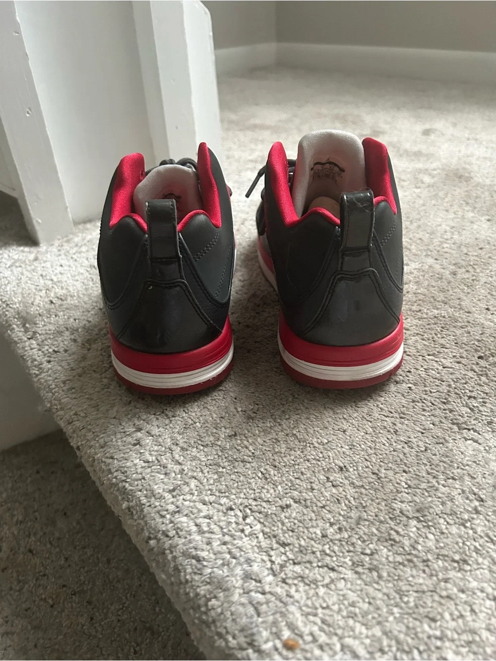 Air jordan shoes men’s size 8